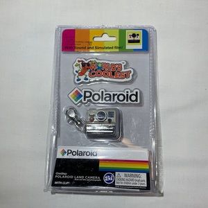 Polaroid toy camera NWT